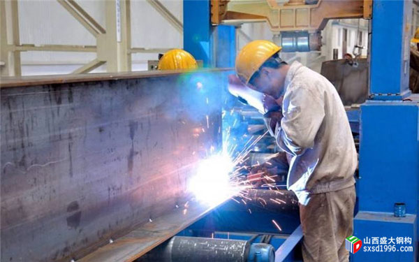 鋼結(jié)構(gòu)廠(chǎng)家