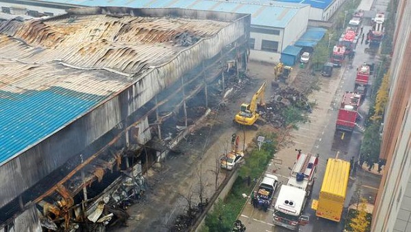 河南鋼結(jié)構(gòu)廠房火災現(xiàn)場